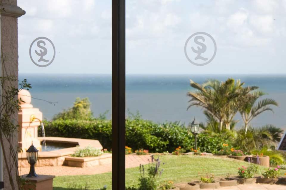 Stephan's Guest House Port Shepstone Extérieur photo
