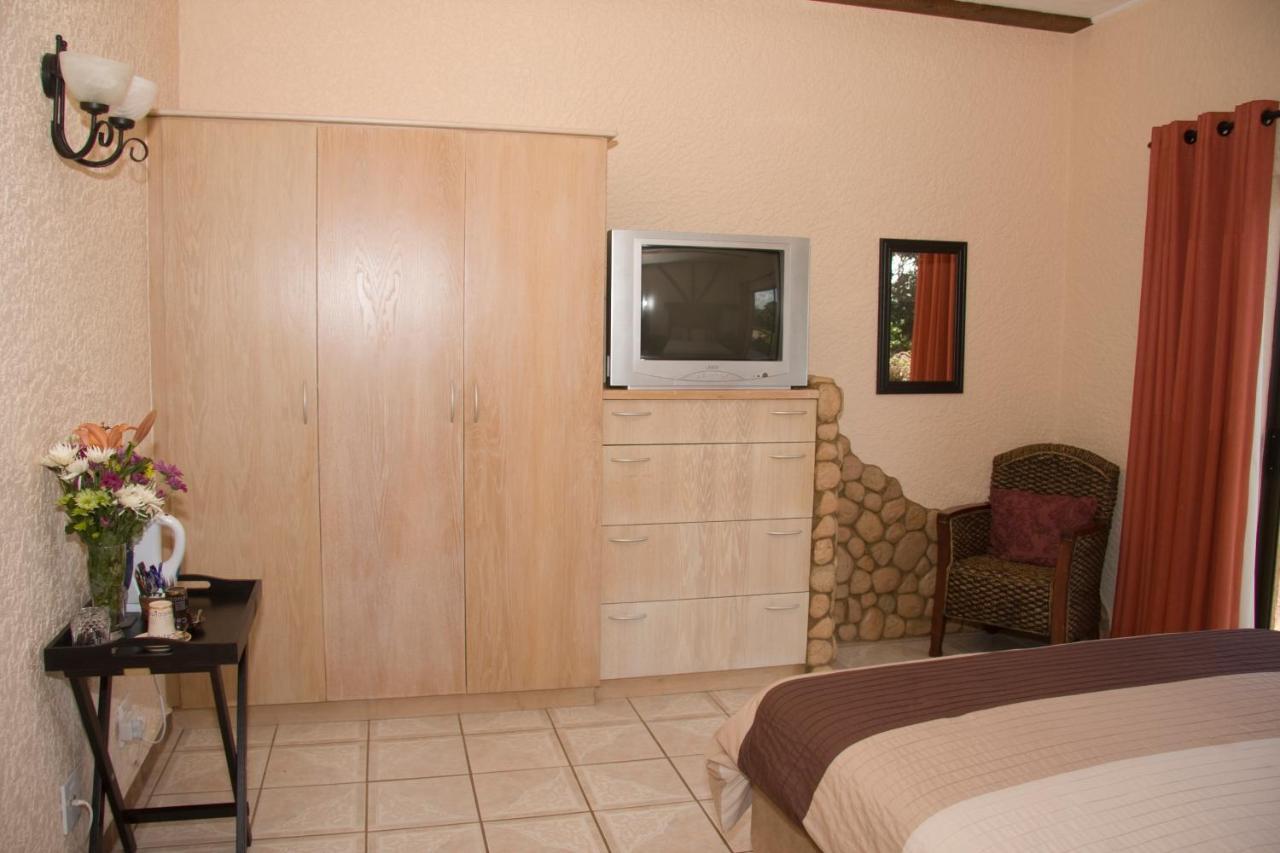 Stephan's Guest House Port Shepstone Extérieur photo