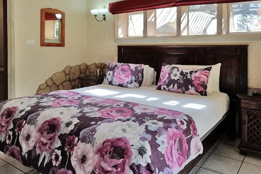 Stephan's Guest House Port Shepstone Extérieur photo