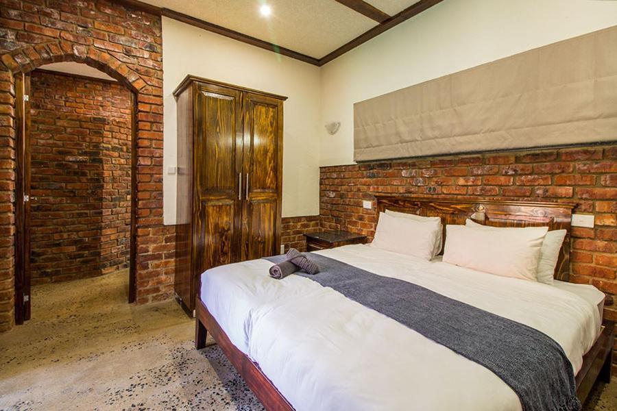 Stephan's Guest House Port Shepstone Extérieur photo
