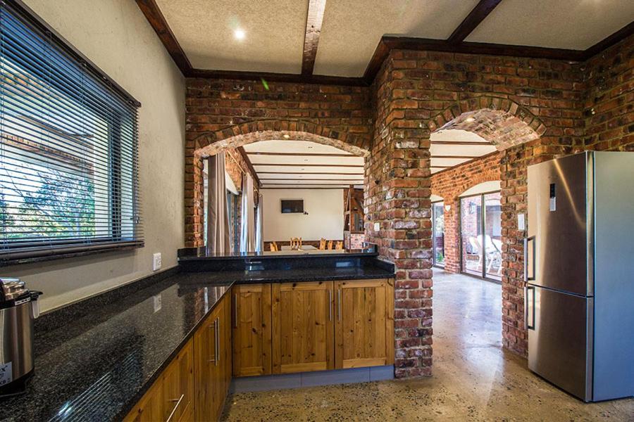 Stephan's Guest House Port Shepstone Extérieur photo